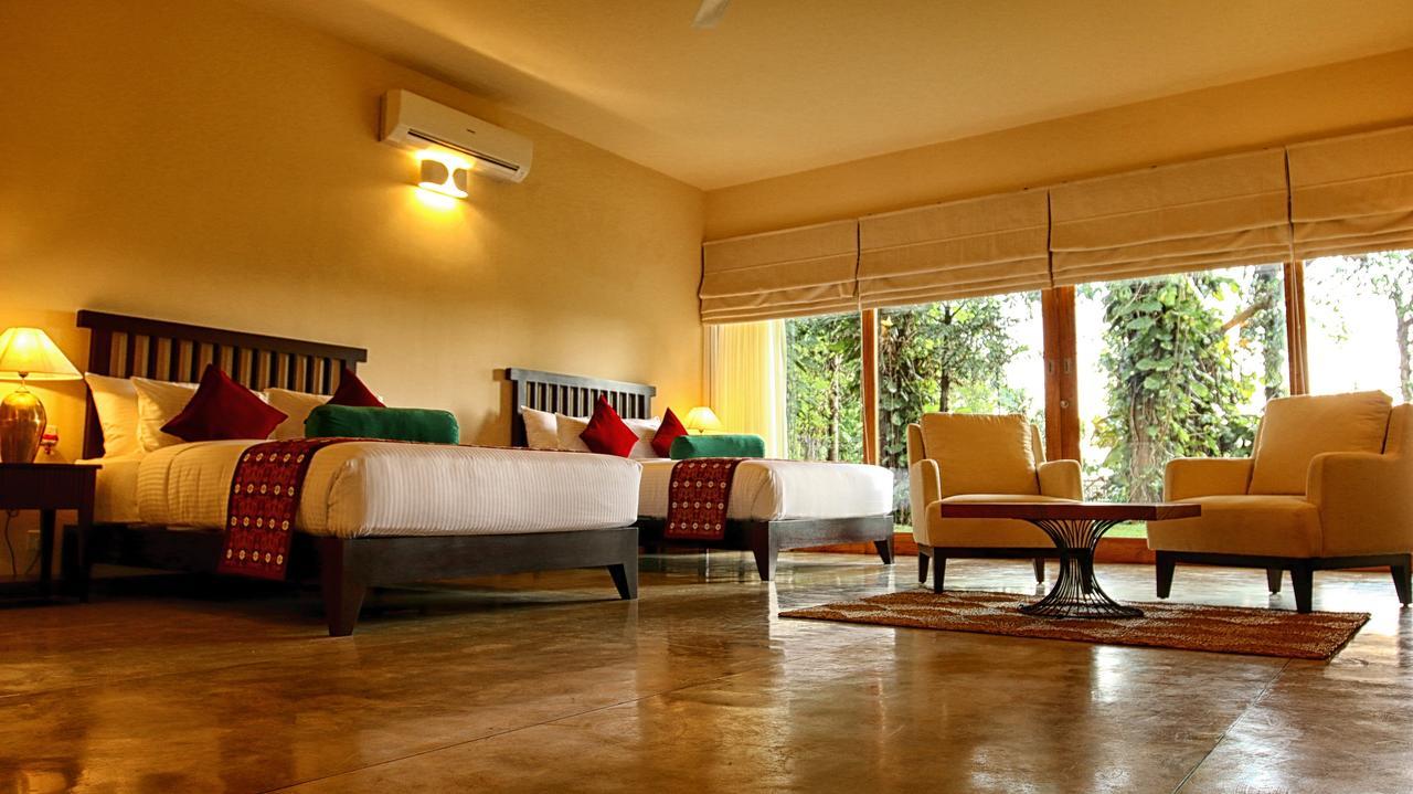 Kings Pavilion Luxury Hotel Kandy Esterno foto
