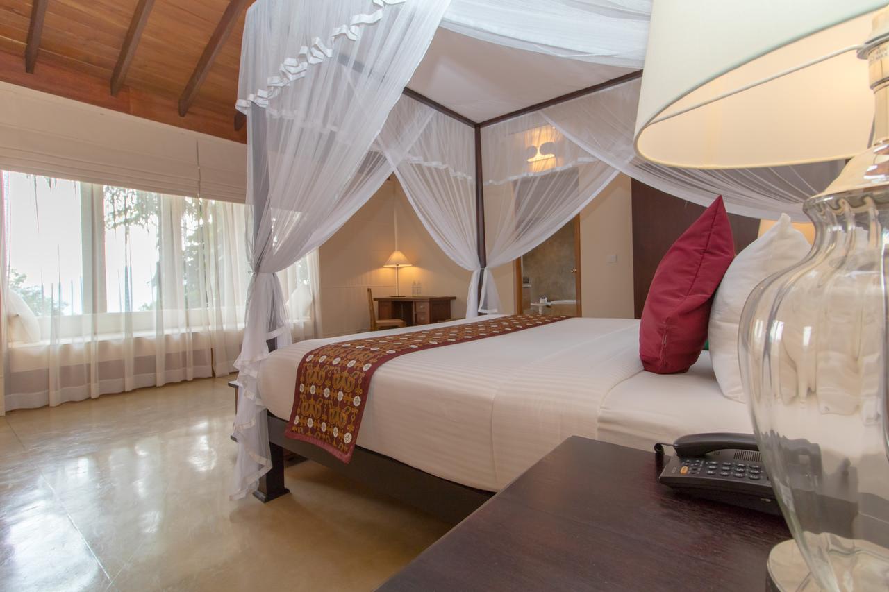 Kings Pavilion Luxury Hotel Kandy Esterno foto
