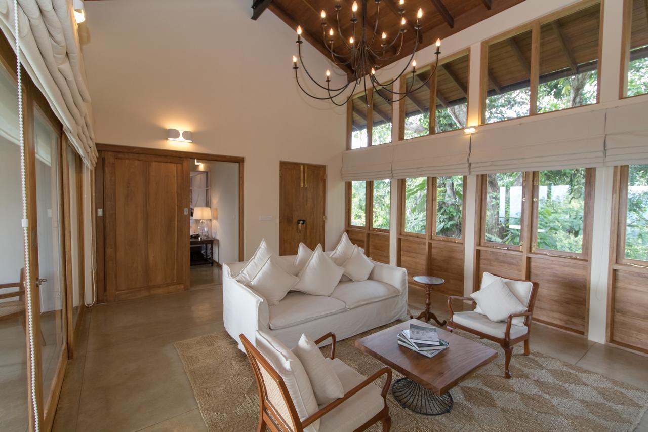 Kings Pavilion Luxury Hotel Kandy Esterno foto
