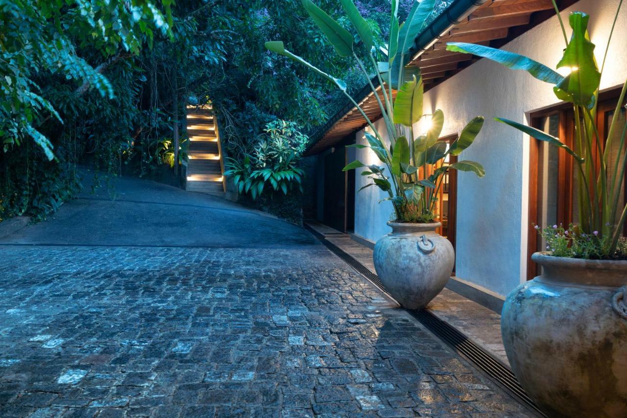 Kings Pavilion Luxury Hotel Kandy Esterno foto