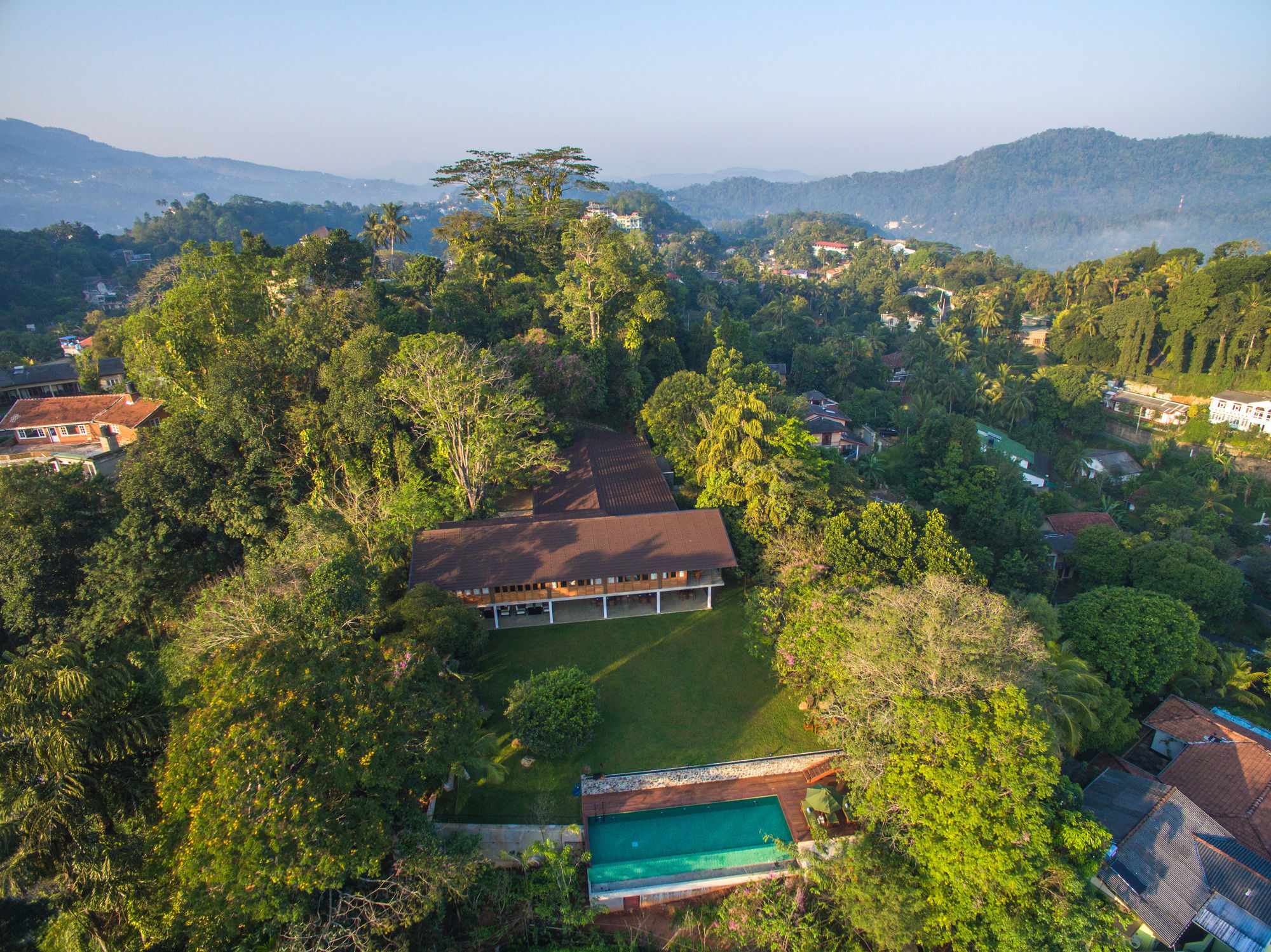 Kings Pavilion Luxury Hotel Kandy Esterno foto