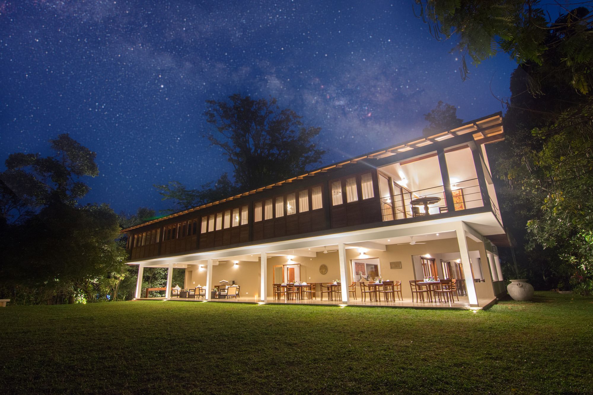 Kings Pavilion Luxury Hotel Kandy Esterno foto